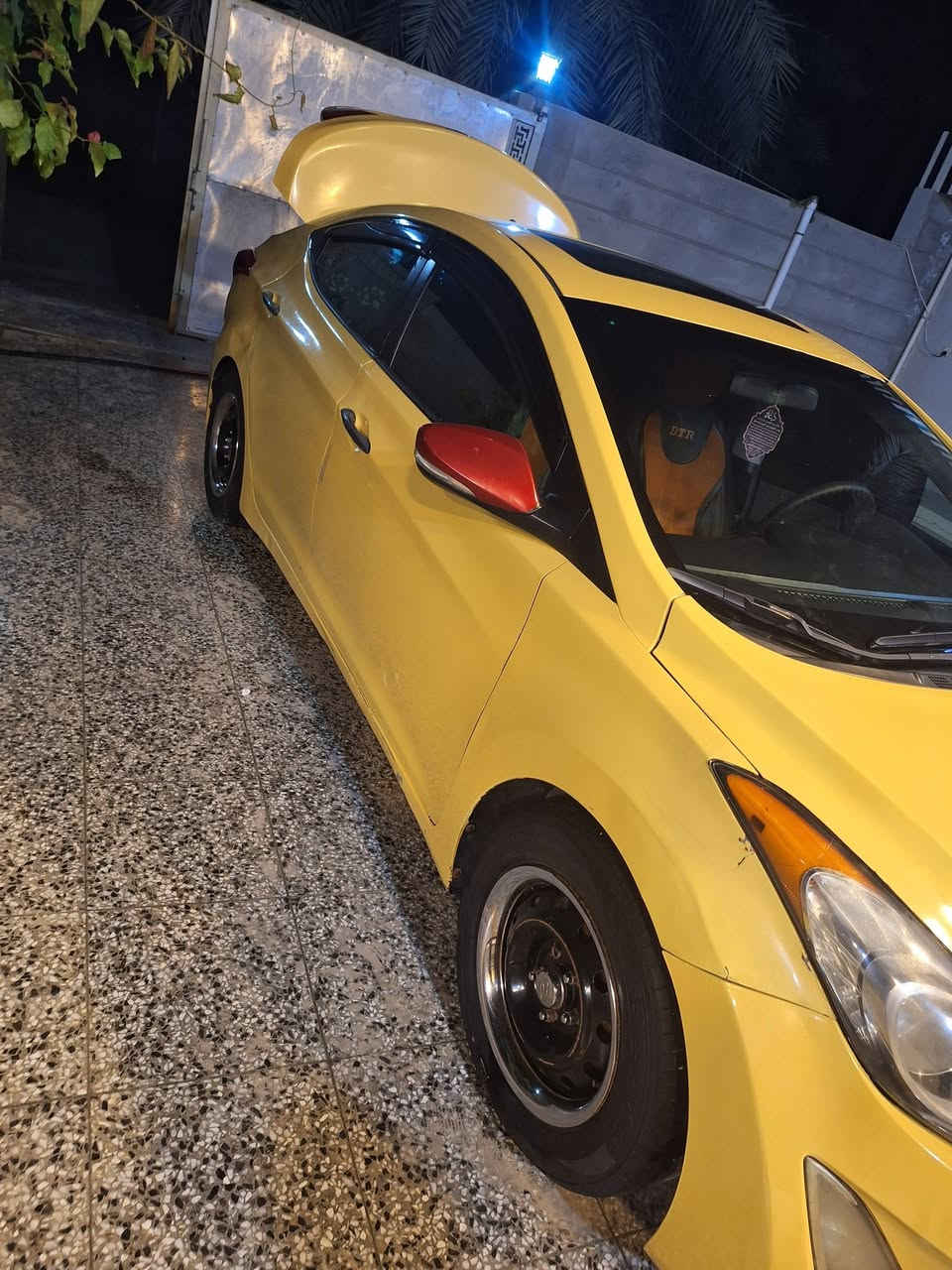 السلام عليكم
النترا امريكي موديل ١٢ فول مواصفات لمتدد حادثها ربع البنيد فقط ونفسيته مصلح بدون تبديل سياره جاهزه كير مكينه تبريد تخم تاير رقم بابل بأسمي تحويل مباشر  السعر ١٠٥ وبيها مجال بسيط للاستفسار ***********
