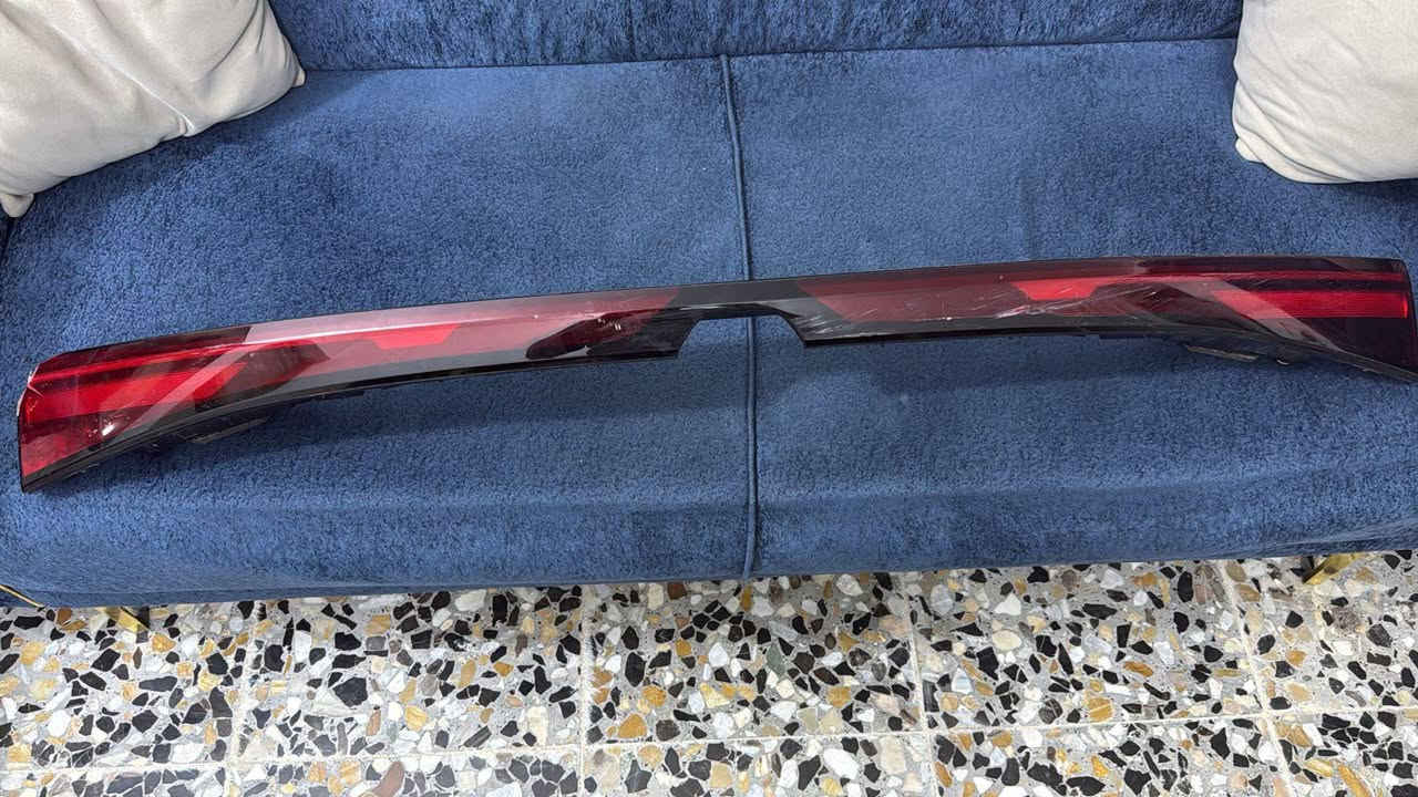 يا الله سلام عليكم 
عندي غراض k5 2025 كله جدد وشغال بدون اي خلل

لايت كوري المرغوب عدستين لد ابيض اشاره برتقالي جه يمنه سعر 350 الف وبيه مجال بصيط 

2- بك لايت كامل امريكي ابو لد جه اليسره سعر 220دولار وبيه 
مجال بصيط 

3- مسطره خلفيه امريكي لد بيه كسر
شغاله كامله بصيط الصور مرفقه سعر100 دولار وبيه مجال بصيط 

4-مرايه وسطيه عدد 2 مال k5 90 الف ثنينهم  وبيه مجال ثنينهم 
رقم ***********
