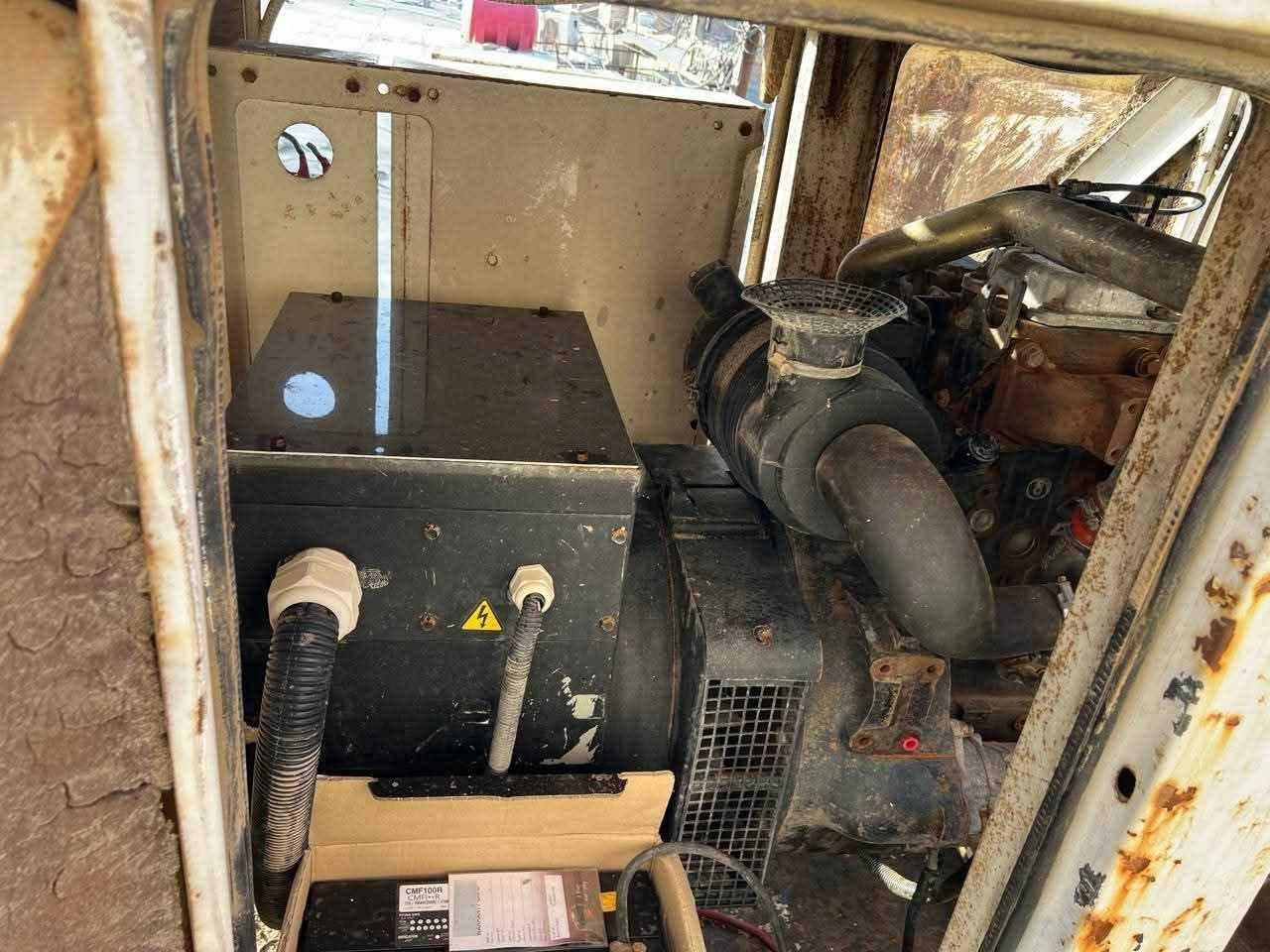 للبيع مولد بيركنزانكليزي سوبر 50 KVA

✅ يتحمل حمل فعلي حتى 200 أمبير.
✅ المولد معمرة بالكامل وجاهز للعمل.
✅ بطارية جديدة.
✅ حالته ممتازة ولا يحتاج أي مصاريف.

💰 السعر: 42 ورقة، وقابل للتفاوض بشكل بسيط للجادين.

للاستفسار أو المعاينة، يرجى التواصل على الرقم .*********** كربلاء, العراق
