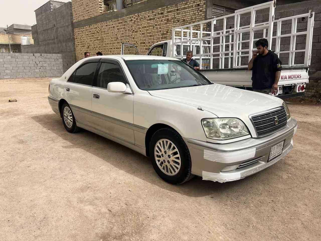 السلام عليكم
جنون ملكه خضراوي للبيع

2001

دكمتين 

بردة خلفيه

كفاله من كص ونقل والضربة القويه

مكينة VVT-i بيهه رنك تنقيص قليل 

تخم تاير 

باتري جديد

حداده جديده 

منضومة تبريد جديده

محولهه فانات شاهينه

السياره بأسمي 

السعر 125 وبيهه مجال

 البصره - ابي الخصيب ***********
