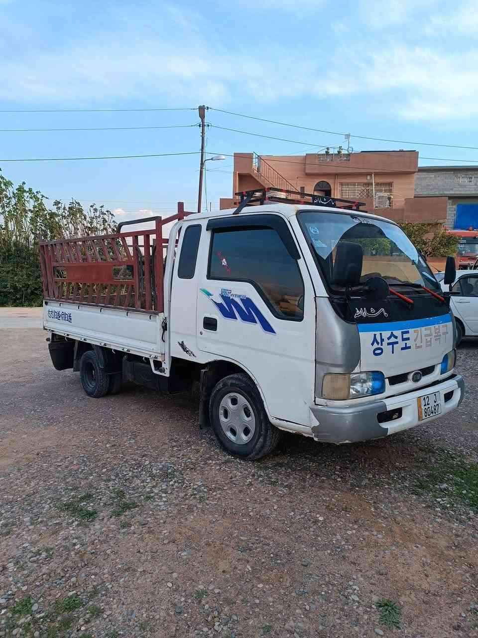 كيه فونتيره موديل 98 رقم نينوى سنويه بسمي      مجدده 30 شرط التحويل محرك كير اكسن طخم شرط طخم تاير السعر 66 وبيها مجال العنوان موصل الحمدانية ***********. ***********
