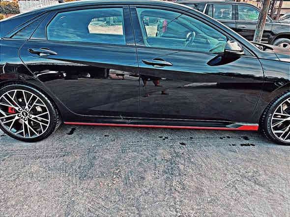 2022 HYUNDAI ELANTRA N
#النترا N🚀

‏السرعة300💨
المحرك :2000تيربو N
الحالة : تبديل قبق جنطه ودعامية خلفيه 
 بدون دواخل بدون ايرباك
العداد : 52 الف كيلو 

المواصفات:#N🚀🔥
1/1
سقف سلايد
كشن حضن 🫂 
كشن علامة N🪧
كشنات كنتاره وجلدN
سقف أسود
اناره داخليه 👌🏻٢٤ لون
تحكم ستيرن نورمال وسبورت
تحكم دبلات نورمال وسبورت
ابواب بصمة
بصمة تشغيل 
شحن وايرلس
شاشة ايباد
كاميرا
نظام صوت _𝐁𝐎𝐒𝐒
اشارة ترحيب
اشارة مرايا
اوتو ستوب
نقطة عمياء
تحديد سرعة
تحديد مسار
رادار امامي 
رادار جانبي 
رادار خلفي 
حساسات امامي 
حساسات جانبي 
حساسات خلفي
نظام _ 𝐍𝐎𝐑𝐌𝐀𝐋
نظام _ 𝐒𝐏𝐎𝐑𝐓
نظام _ N🚀🚀

كشنات هيتر
ستيرن هيتر
صندوق ذكي
لايتات ليد 3عدسات زينون 
بگلايت ليد
فقط بيع بدون مراوس
السعر 195$ 

ابغداد📍
📞☎️
***********
