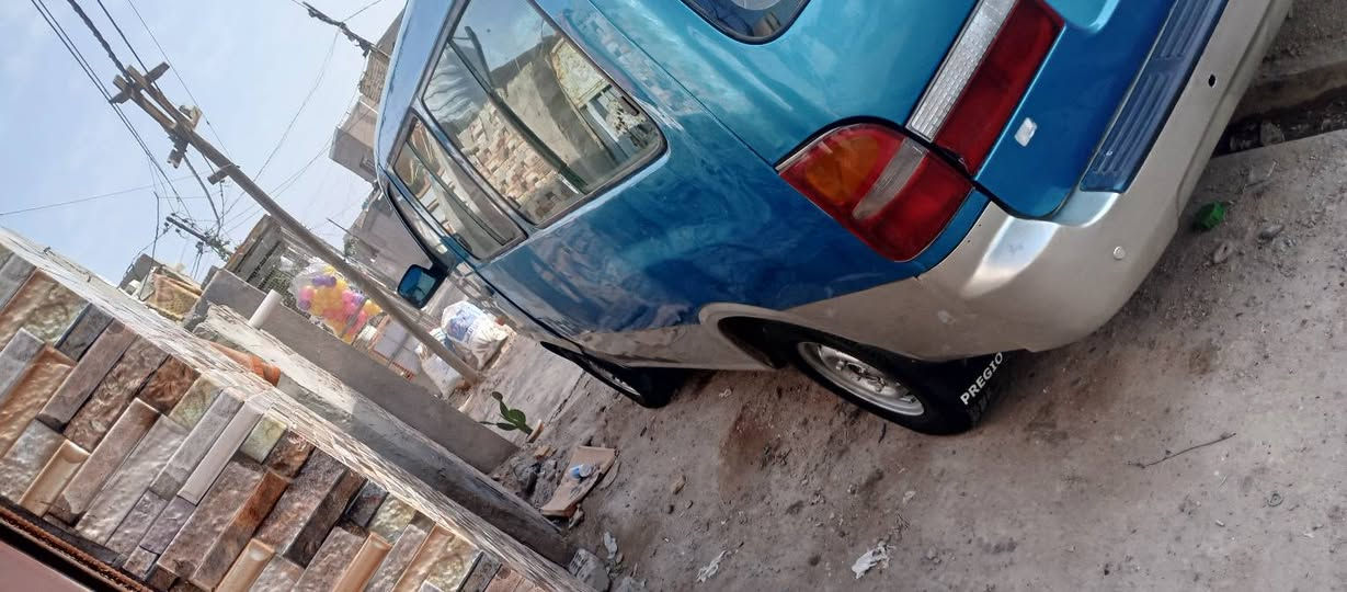 سلام عليكم بريجو البيع مويد 1997 سياره خير من الله كير ومكينه واكسن جديد صدر اماني خلفي جديد تخم تاير جديد سياره معمره جديده تخم كشنات ستاركس شواصي اماميات حلوات مابيهن تعمير بس الوره مقلفات سنويه لل 27مصفره هيه وقرامات مكان سياره بغداد معامل الباويه السعر  65وبيها مجال مراوس ترهم بسياره صفره***********
