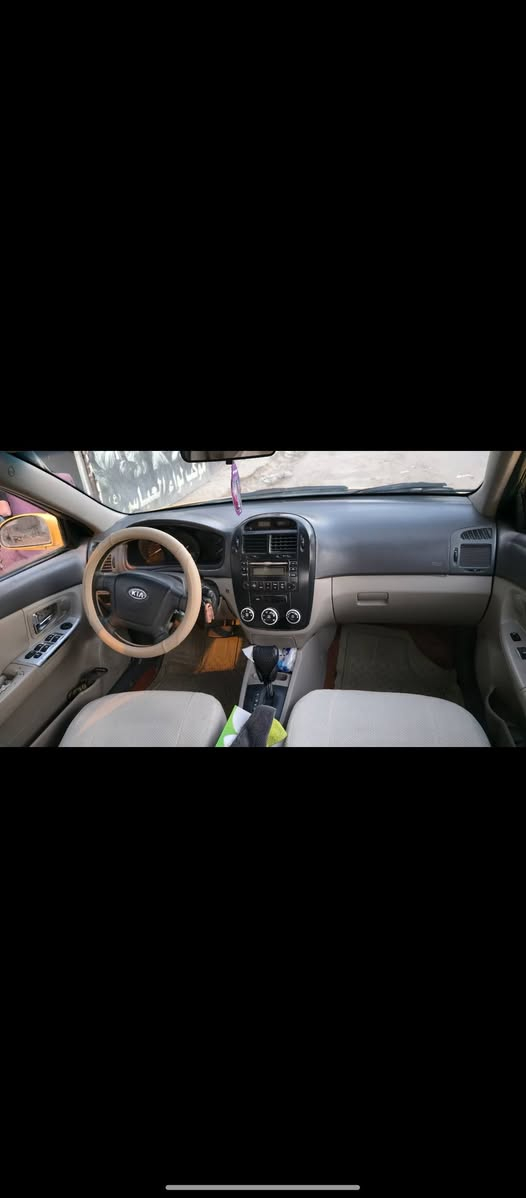 سبكتره 2009
كير مكينه كفاله 
صبغه جديده 
حدادايه اماميه خلفيه كله جديده 
هزه ورقم جديد قبل سبوع استلمت سنويه 
سعره 75 وبيه مجال 

اتصال *********** 

مامتواجد ع فيس فقط اتصال 

عنوان حله مركز،، الشاوي
