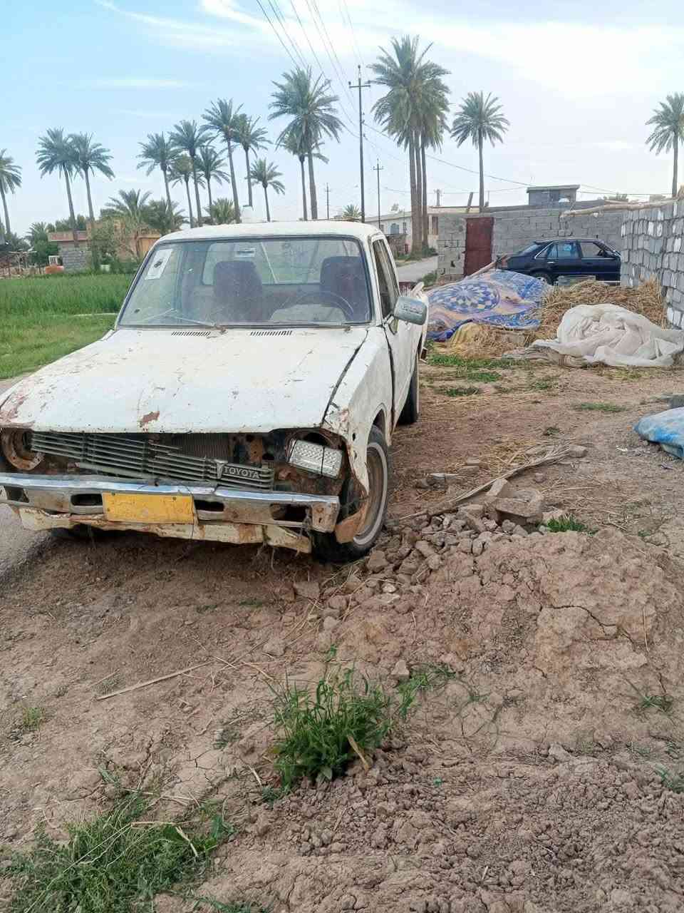 سلام عليكم بيكم تيوتا موديل 80 رقم صدامي اصفر انبار راعيها موجود مكان بغداد جكوك سعر 16 هاتف ***********
