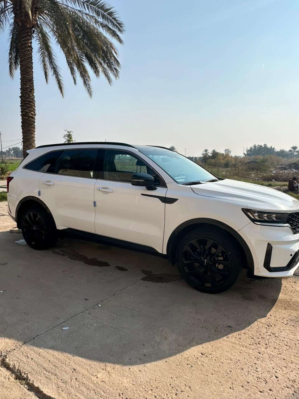 كيه سورنتو موديل 2022وارد أمريكي
موصفات واحد على واحد ماشه 53 الحادث مذكور رقم الشاصي ادخل وشوف مرقم بغداد تحويل ثاني يوم 
العنوان بغداد ابو غريب 
رقم الهاتف *********** 
السعر 205 بيه مجال
