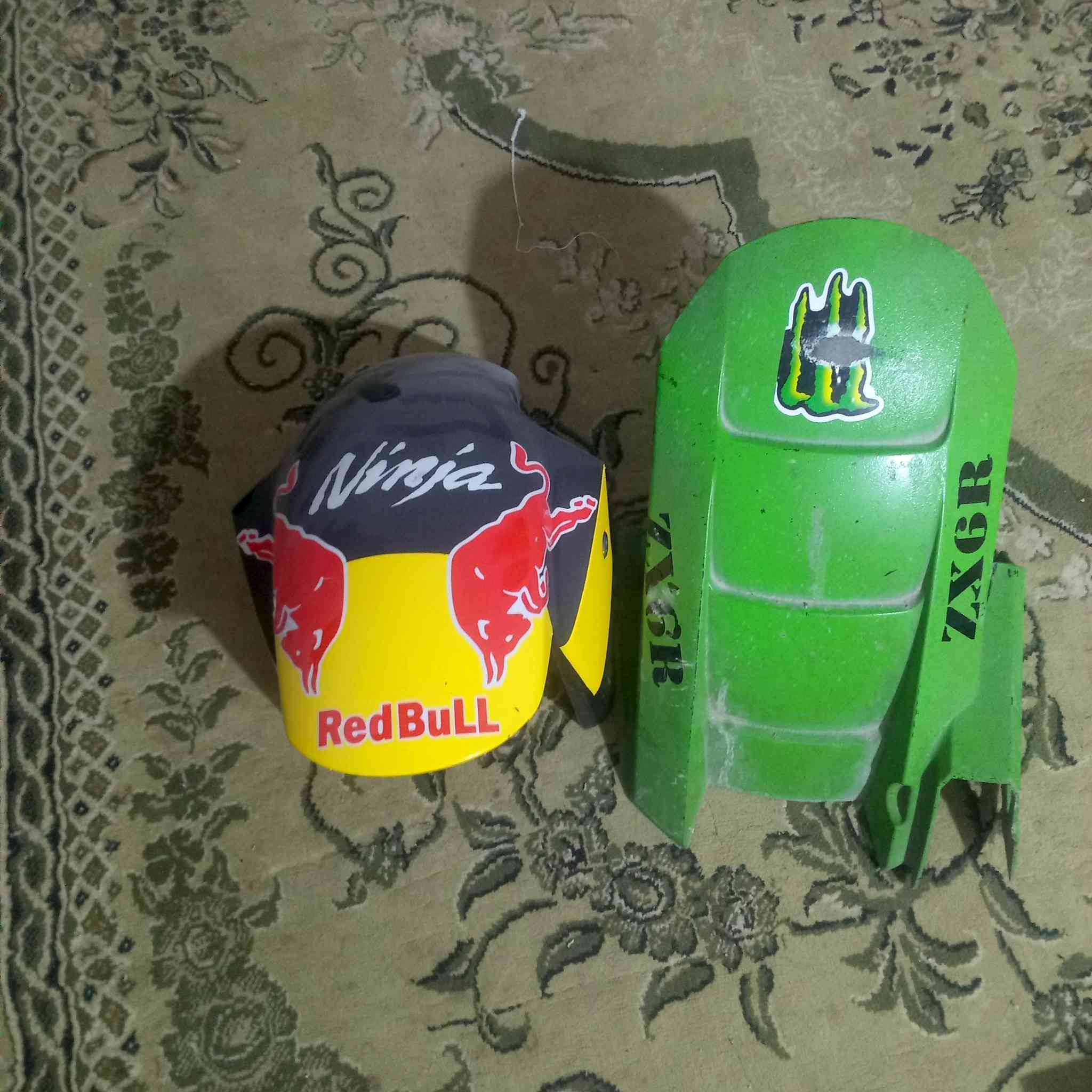 السلام عليكم غراض لفين و4لبيع مكان دوره مو جود واتساب ***********
