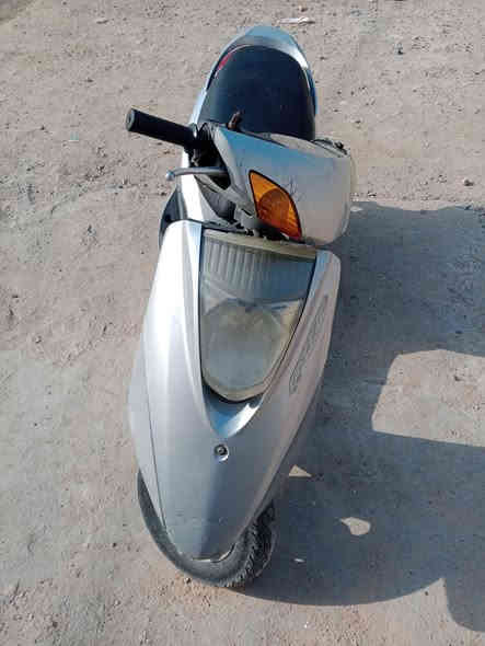 بريز للبيع مكفوله سلف هندر كهربائيات كلجات اكسن كابريتر كفرات اصليه بيهة بس الكسر الكدامكم بل اشاره فقط للبيع 400وبيهة مجال بغداد ***********
