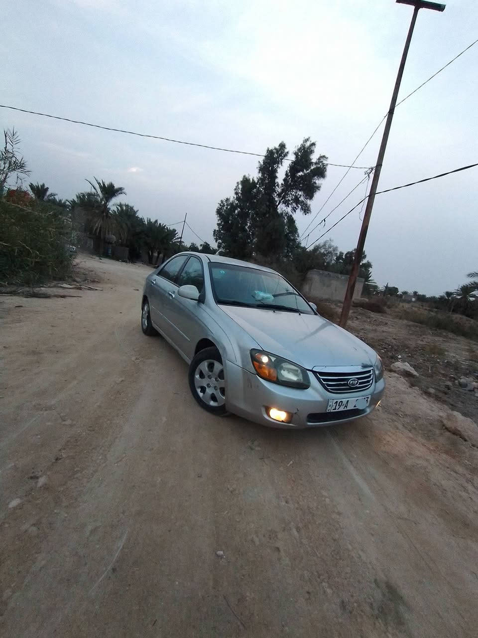 سلام عليكم البيع سبكتر مديل 9مكفول من ضربه بيه جراد قليل مكينه2000 كير ومحرك شرط كهربائيات حداديه جديدة تخم تاير تبريد شغال رقم كربلاء بسمي سنويه جديد بيع او مراوس مكاني سماوه ***********
