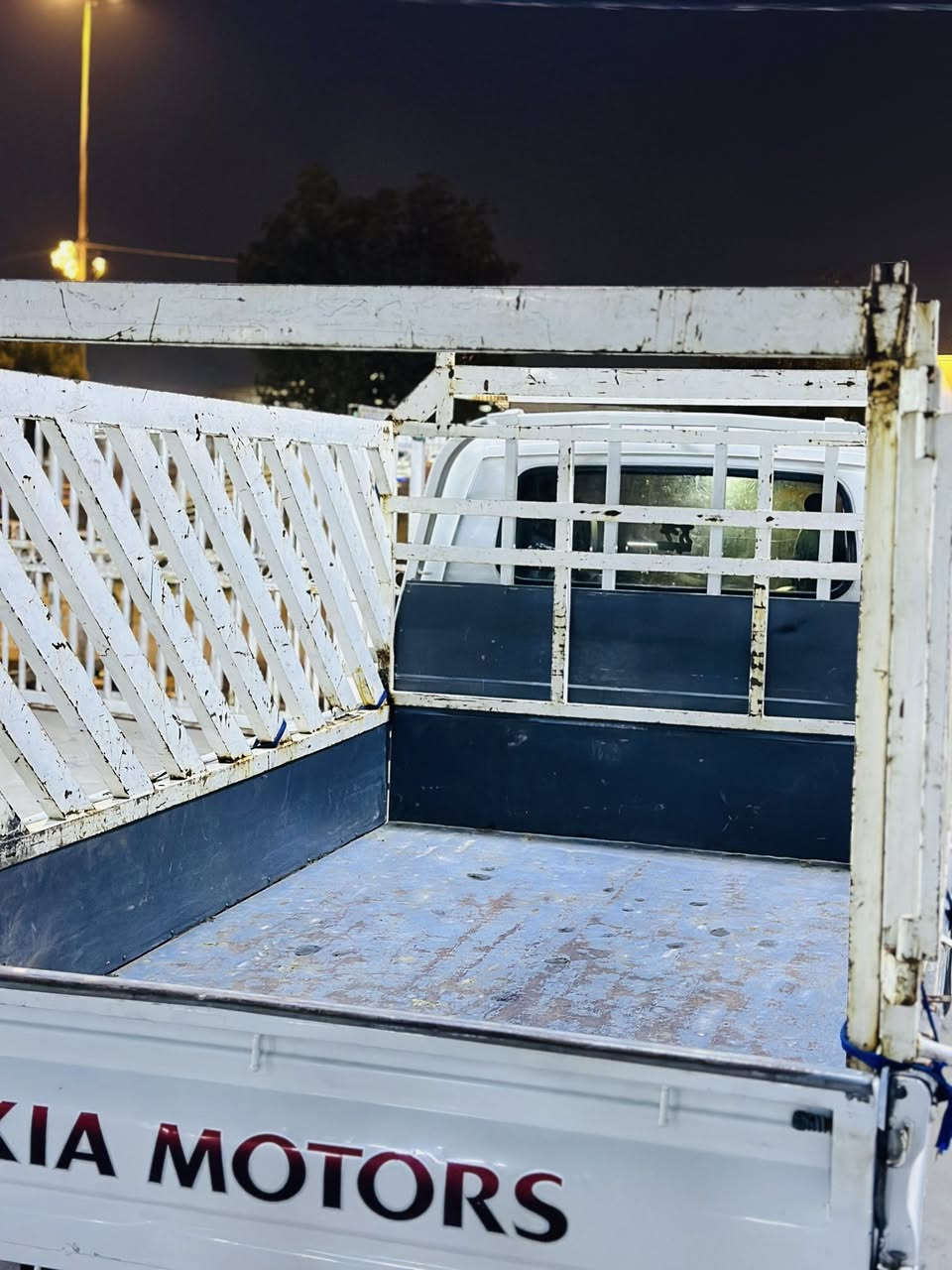 السياره حيل جديده بأسمي محجره وكامله تبريد ثلج 

بيع او مراوس المكان بابل الحمزه الغربي للاستفسار 

***********///***********☎️
