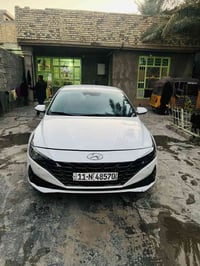 للبيع هونداي النترا موديل 2022رقم بغداد بسمي ارقام سنويه جدد مكينه 200...