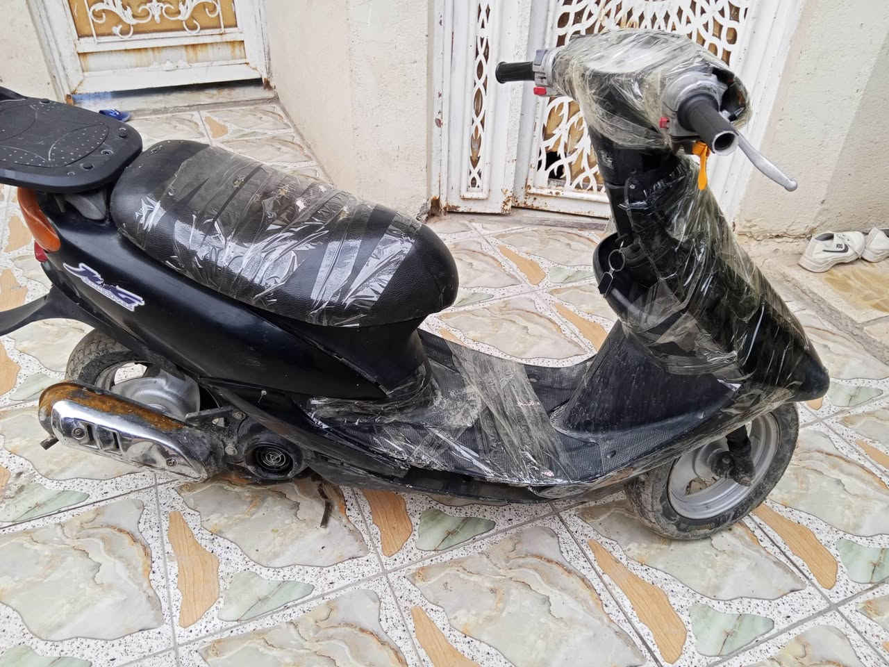 دراجه عصفوريه لبيع كفرات كامله كهربائيات شغاله لايت بك لايت السعر 250 مع المجال عنواني الناصريه الاسكان الصناعي الشراي ينتصل أو يراسل على هاذا الرقم ***********
