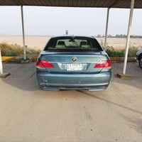 اخوان باخره 2008 730Li يعني  باب طويل محرك 6 سلندر السياره صبغ حزام بس...