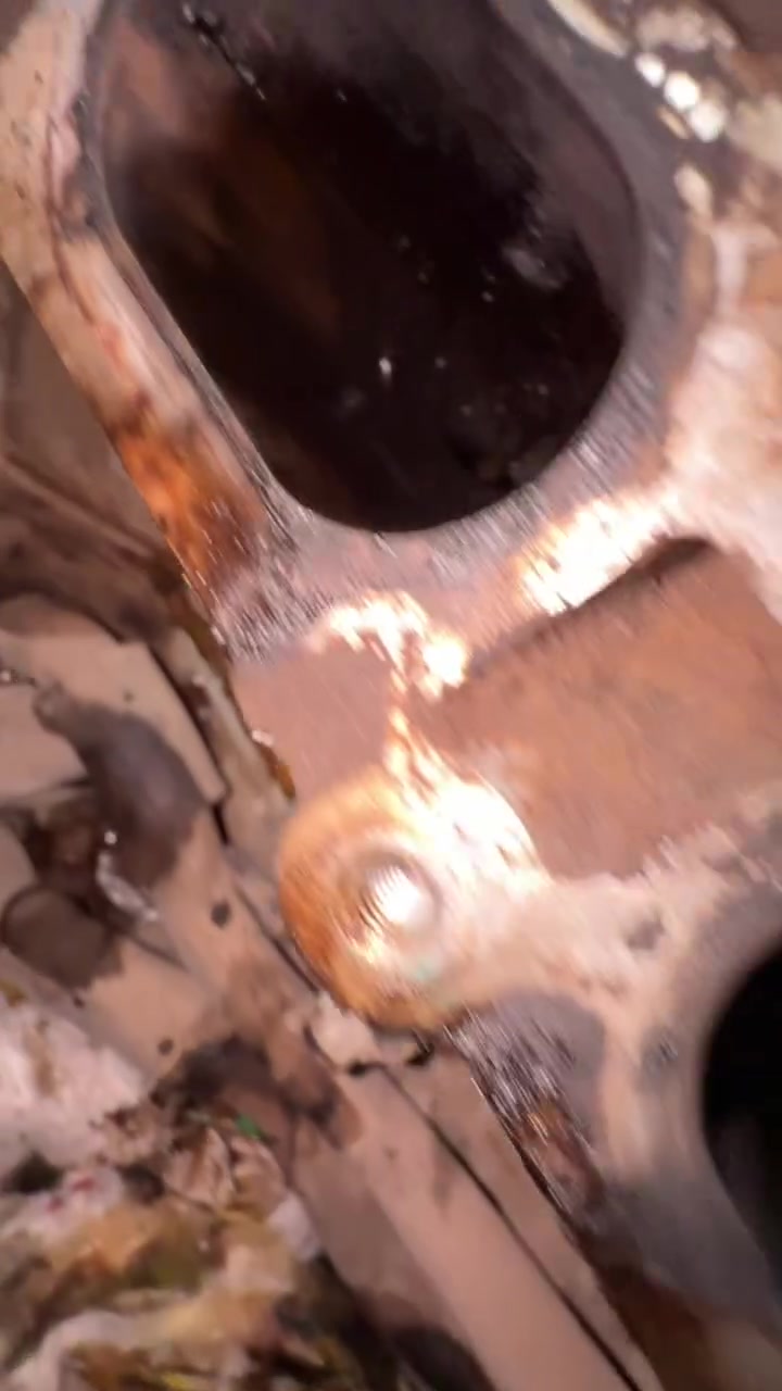 🔥 عرض التنظيف الشامل 🔥
الي يشمل 

✅ تنظيف غرفة الاحتراق (راس البستم) 
✅ تنظيف الولفات 
✅ تنظيف النوزلات
✅ تنظيف الحساسات
✅ تنظيف الدكشن البارد والجويتر
✅ فحص البلكات بالجهاز 
✅ اضافة ماء زراك وماء مقطر
✅ فحص السيارة بالجهاز 
✅ غسل المحرك من الخارج بالبخار 
✅ تكيج الاطارات 

💰 السعر:
🔹الـ4 سلندر - 50 الف
🔹 الـ6 سلندر  - 75 الف 
🔹الـ8 سلندر  - 100 الف 

اوقات العمل 
كل ايام الاسبوع

من الساعة 10 ص 
الى الساعة 8 م 

📍سوق بغداد - القصر الابيض - مقابل وزارة التعليم 

📞 ***********
