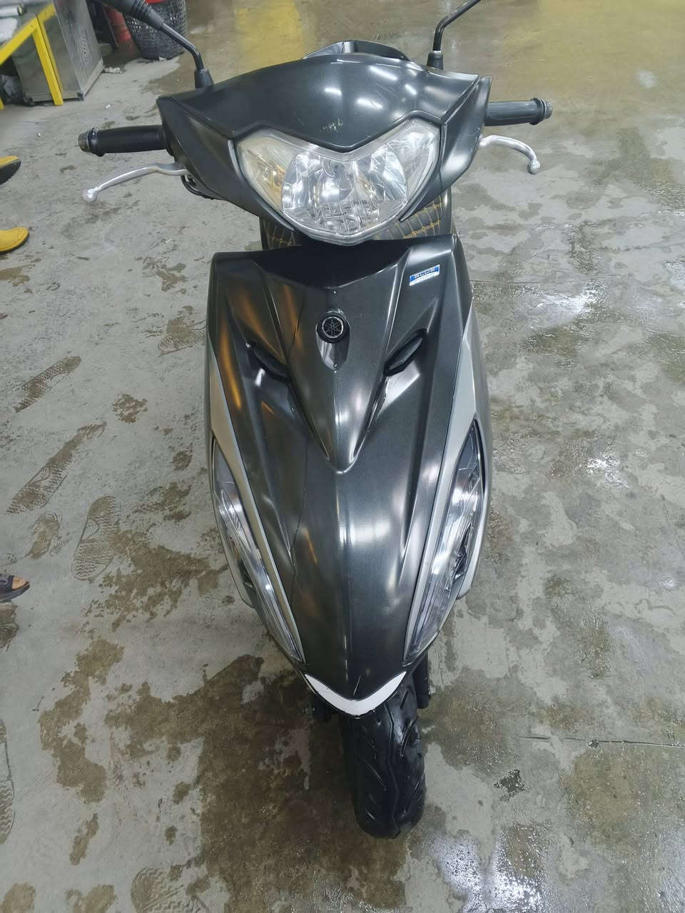 سلام عليكم اكزز حديث خطين قبق نفخ للبيع ما مفتوحه برغي منه صار شهرين منزلهه من الرنبه واحد 300 وبيه مجال الي مايعجبه السعر لا تكسر بحلال العالم اعبر المنشور *********** مكاني بغداد
