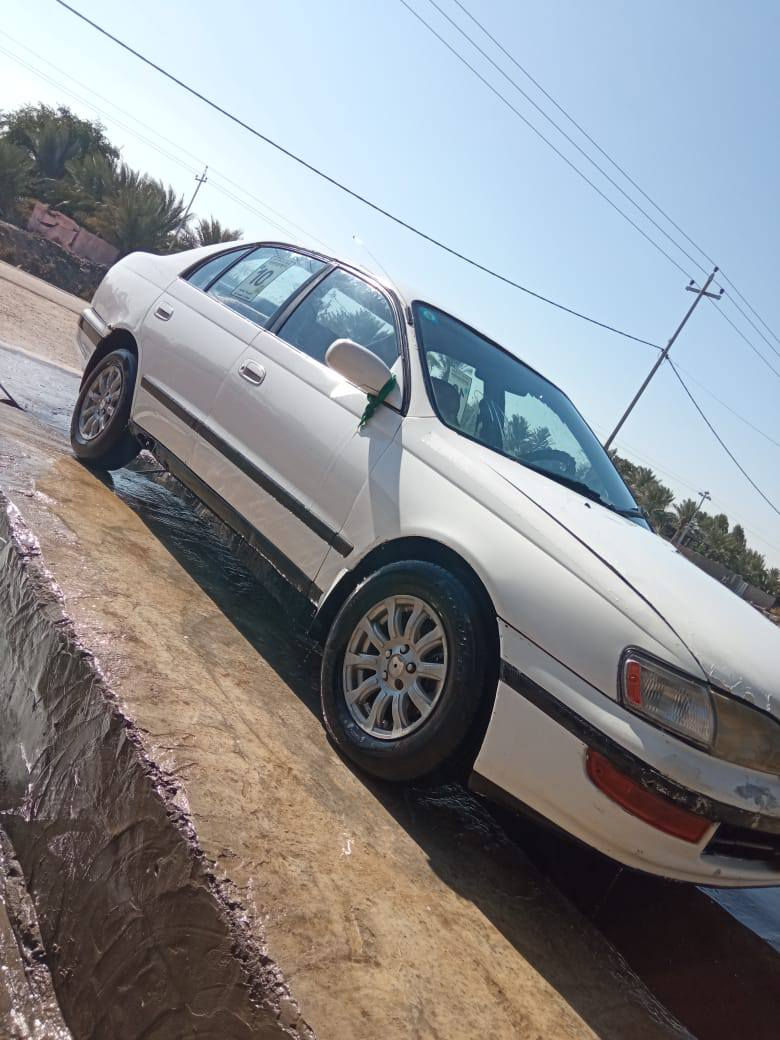 السلام عليكم كرونا للبيع موديل 95 رقم بغداد انكليزي سنويه 2830 مكفوله من الكص والنقل الجثه ولضربه القويه كير ومكينه خير من الله السعر 42 وبيه مجال ***********
