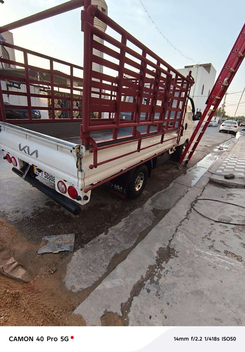 السلام عليكم كيه نثيه 2018 سياره بيها بارد قليل ربع باب اليمنى مكينه بيها خيط تبخير بدون صرف تخم تاير جديد باتري جديد محجر جديد التبريد شغال بس قطّعه كهرباء باسمي السعر 125 وبها مجال بسيط جدا العنوان بغداد الدوره مكلف بالنشر الرقم***********
