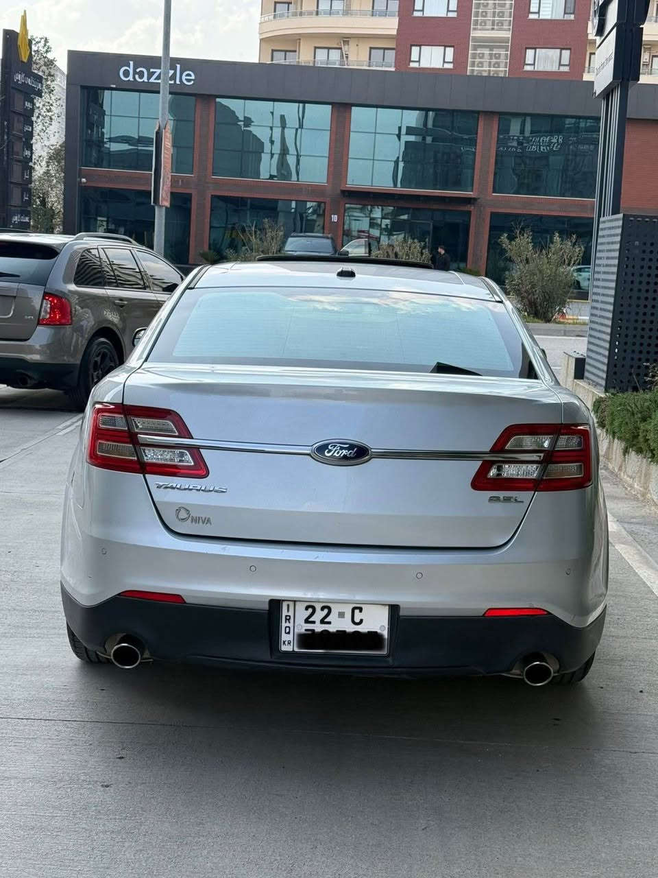 ford taurus 2013 limited niva 

.. گیڕ و مکینە كارەبای بەشەرت  .. مکینە  6بستۆن   … سەیارەیەکی زۆرجوان و خاوێن و بێ مەسرەفە  زۆر  تازەية… سەیارەكە   بی بۆیاخە   ١ درگای گۆڕاوە بە بیلاد بی ناوگرتن   .. 
  سەیارەكە فول فول موصفات 

ناو رەش ، بصمە، دركا بصمە  ،راداری ئاوین ، كوشن جلد ، كوشن گەرم    ،سوکان ڤۆلیۆم ، تەحدید سورعە  ،  شاشه ، كاميرة  ، كوشن كارةبا  ، ئاوينة ئيشارات ،لايت ليد ، لایت ئۆتۆ  ، eco، تەبرید مرکزی، بلاجیکتۆر،حاسي دواوة .   CD,USB,AUX,

‎شوێن   ::::   سلیمانی 
 *********** السليمانية, العراق
