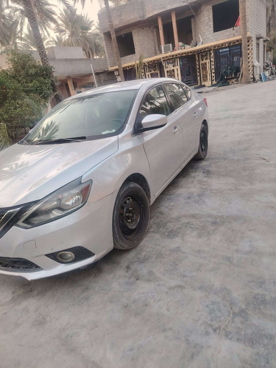 سنترا ٢٠١٩ امريكي حادثها بالصور بيها شبر الجاملغ الخلفي. والامامي مبدل ضرر امريكا بيها منضومة غاز جديده.
*********** بيع أو مراوس بصفره
