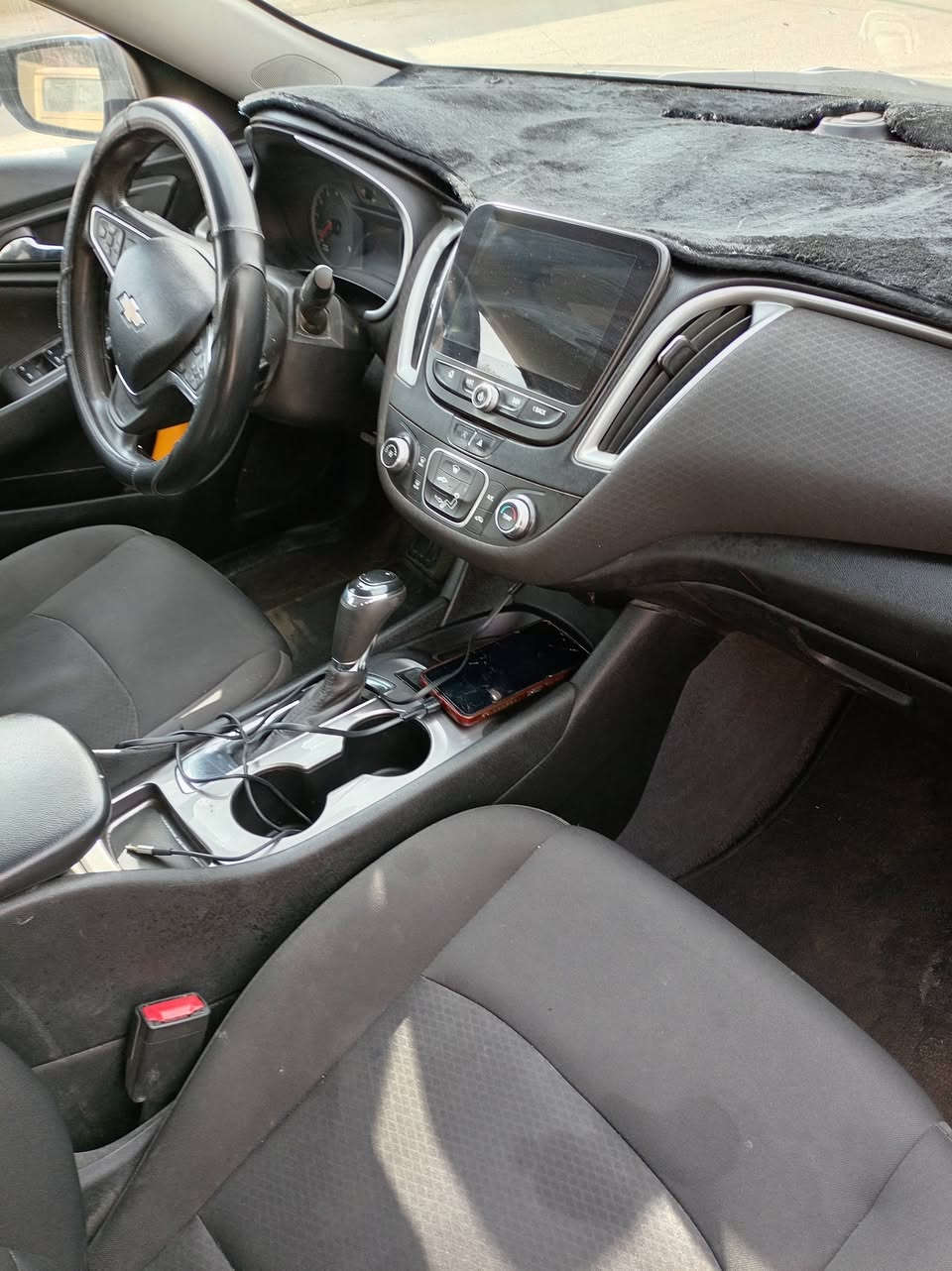 ماليبو 2020 سياره نضيفه مكينه وكير مكفوله بيه  جاملغ وبنيد وبيه صبغ بابين
السعر:77$
مكان سياره كوت 

للتواصل: ***********/0781818616
