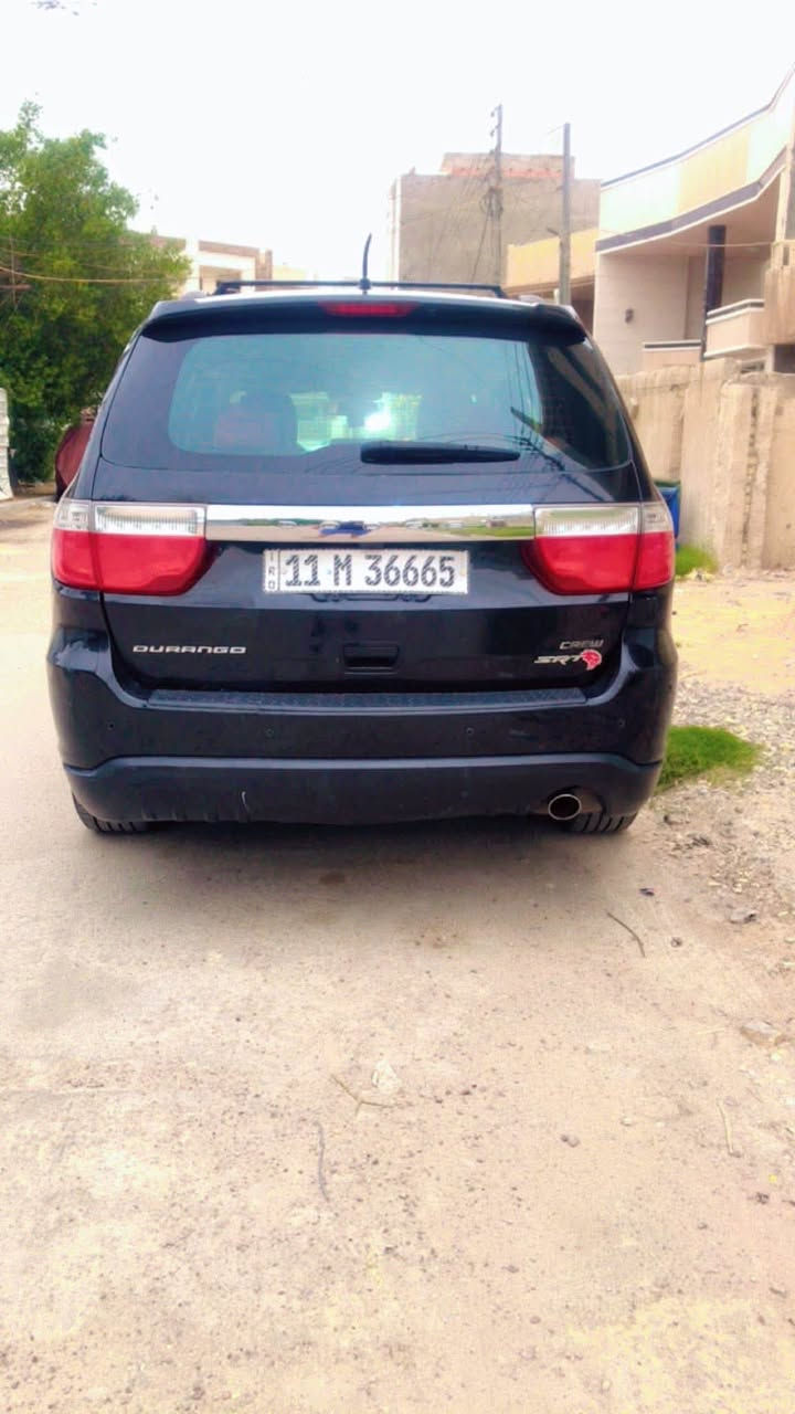 سلام عليكم جميعاً
للبيع دورنكو ١٣امريكي حادث جاملغ امامي جهة السايق وربع البنيد فقط سونار تفحص 

كير مكينه تبريد مركزي مكفول 
حداديه تخم تاير 
رقم بغداد الجديد بسمي 
مكان السياره بغداد حي الاعلام تقاطع درويش 
سعر 180وبي مجال 
رقم ‭***********‬
