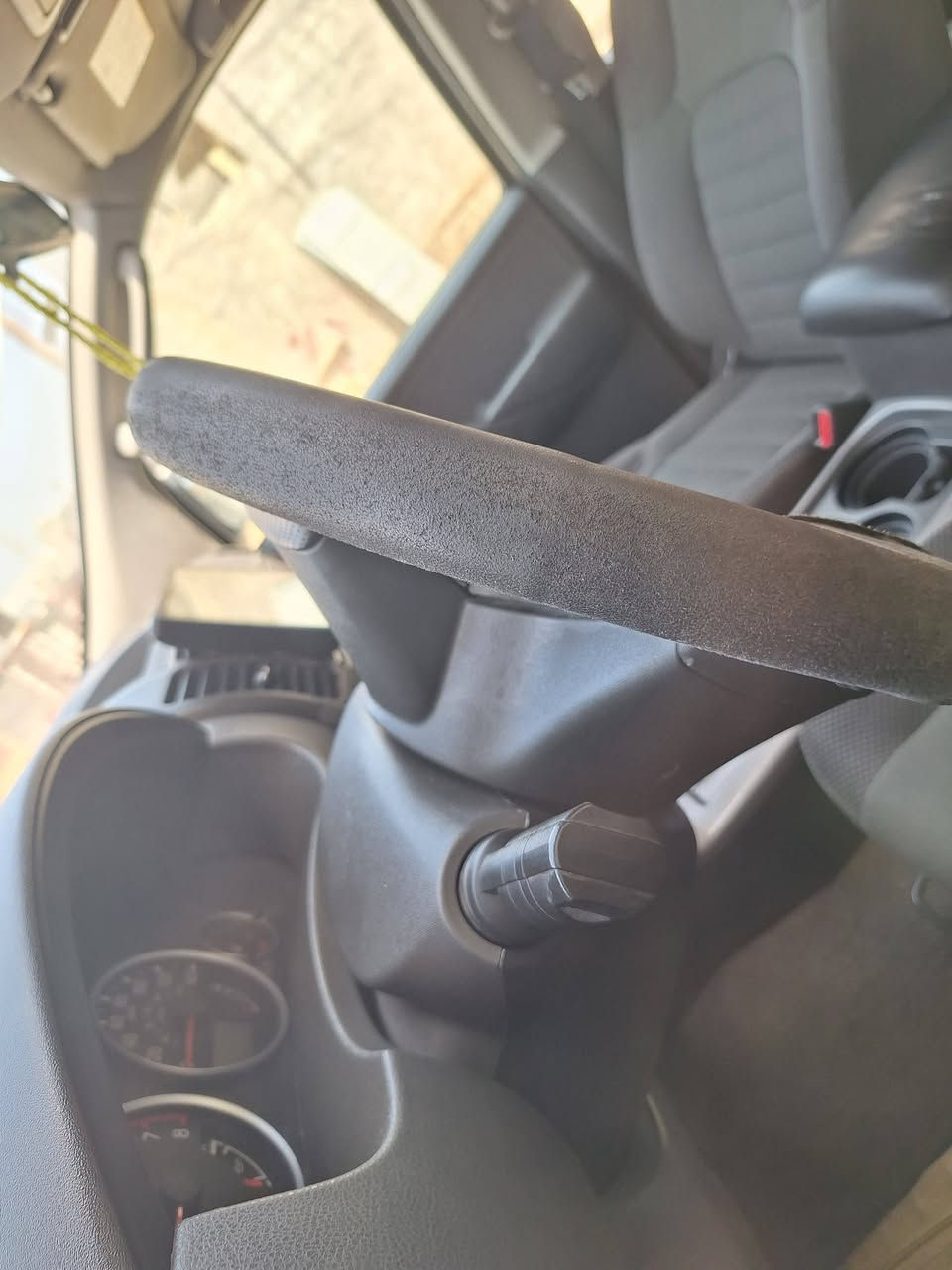 موديل ٢٠٠٨ لبيع سياره مكفوله من ضربه السعر ٩٥ $ باقي التفاصيل اتصل على الرقم *********** السياره بأسمي التحويل ثاني يوم
