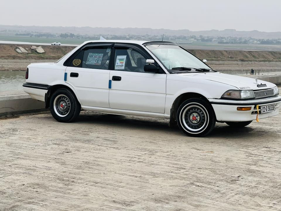 سلام عليكم كورلاا شطح يسره بلادي للبيع موديل 1990مصبوغه عام للجماليه مكفوله من الطخه والحادث رقم بغداد مشروع وطني دولي هزه جديده سنويه 2030 تحويل ثاني يوم كير مكينه ع شرط تخم تاير تدفئا تبريد شغال كهربائيات كلهه شغاله سياره جاهزه وخير من الله مناقصهه اي شي ترايك شرط 140
السعر 50وبيهه مجال قليل
مكان ديالى حمرين 
***********هـ
