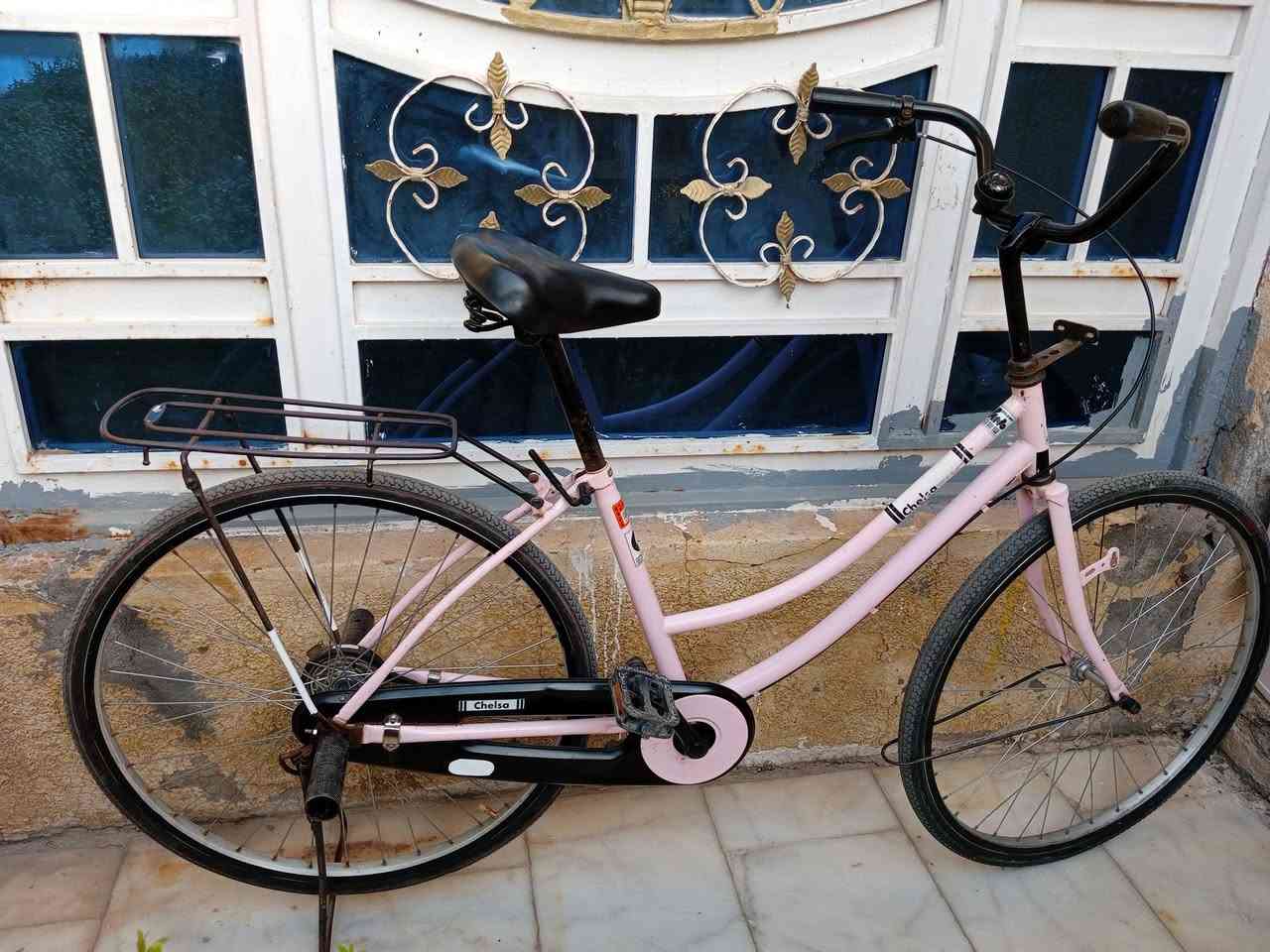 السلام عليكم موديل ١٨للبيع 
بايسكل كامل جاملغاته وداينمو مالته
 موجود موجودة السعر خاص 🫶🫡


**إذا كنت صاحب هذا الإعلان وتريد حذفه لأي سبب، رجاءا أرسل رسالة إلى الدعم الفني**