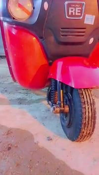 تكتك البيع موديل وحد وعشرين كفال عمه .... 07768372845