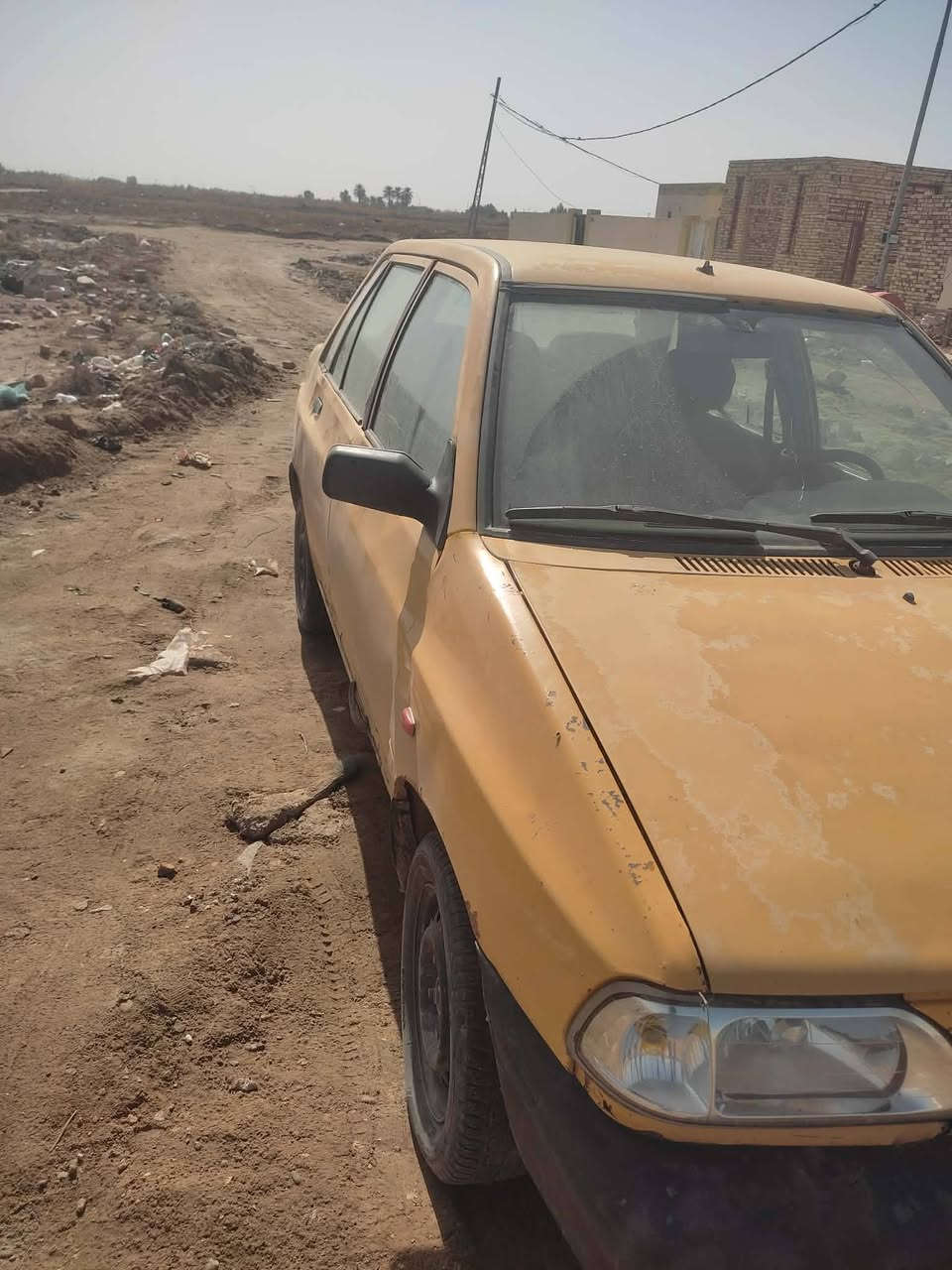 سايبة موديل 2012 السعر 9 مكينة وكير جدد عل الشرط تخم تاير كهربائيات كلة شغال  للبيع مكاني  ***********
