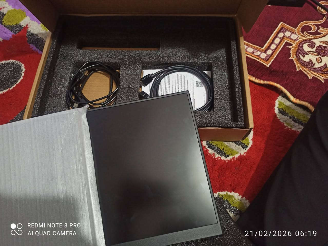 السلام عليكم شباب
شاشه مثل ما واضح كل تفاصيل عدكم 
تكدر تربطة على بلي  اكس بوكس حاسبه 
سعر 70الف جديد غير مستخدم


**إذا كنت صاحب هذا الإعلان وتريد حذفه لأي سبب، رجاءا أرسل رسالة إلى الدعم الفني**