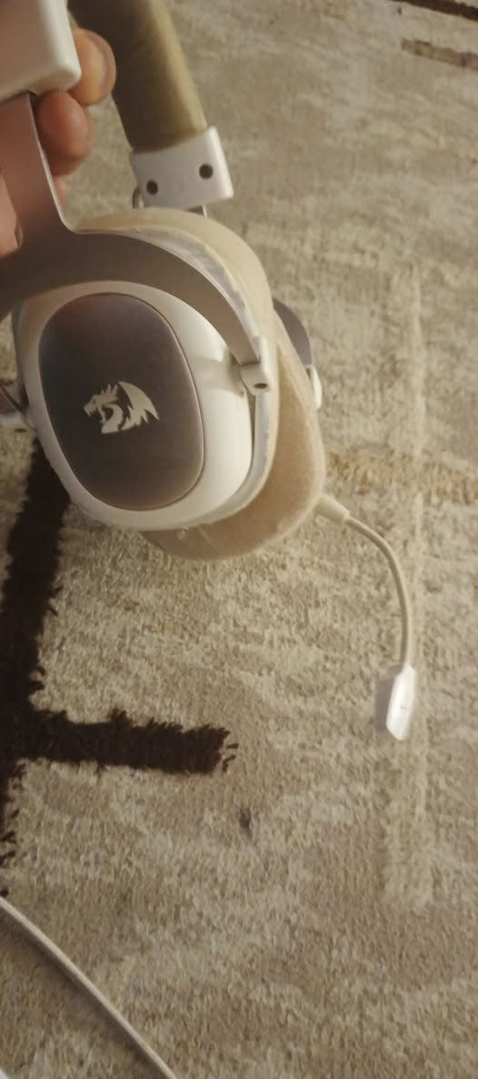 اسلام عليكم سماعة زيوس 2 شغالة مابيها اي اعطال اب 20


**إذا كنت صاحب هذا الإعلان وتريد حذفه لأي سبب، رجاءا أرسل رسالة إلى الدعم الفني**