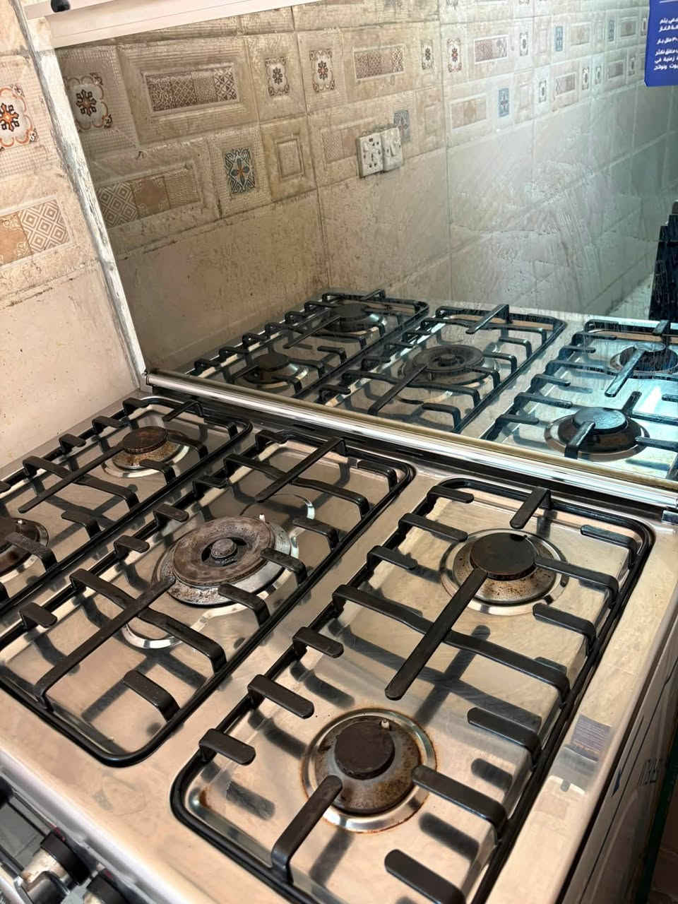 سلام عليكم طباخ للبيع مصارلي شهر من شتريت امانه الله ناره وطبخه كلش سريع ٥ عيون وفرن. داخلي يشتغل وبي اضائه هم مصري حجم لكبير سعره 450  قفله


**إذا كنت صاحب هذا الإعلان وتريد حذفه لأي سبب، رجاءا أرسل رسالة إلى الدعم الفني**