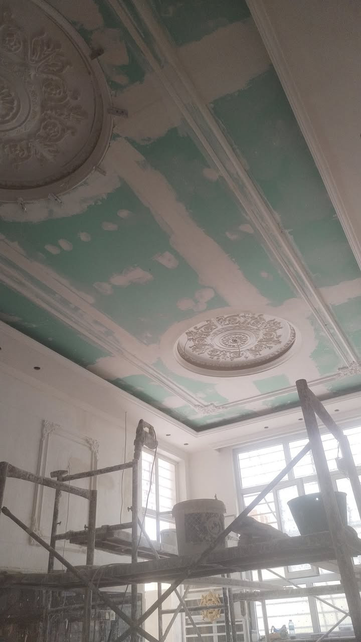 بسم الله الرحمن الرحيم
مستعدون عمل انواع الديكورات
جبس بورد  وملكي كلاسك 
سقوف ثانوي عدل وخاسف
وجهيات فوم تركي و بورداكس
ترميم دور فنادق الاستفسار الا تصال على ارقم *********** أو مراسلة واتساب بسعار مناسبه
