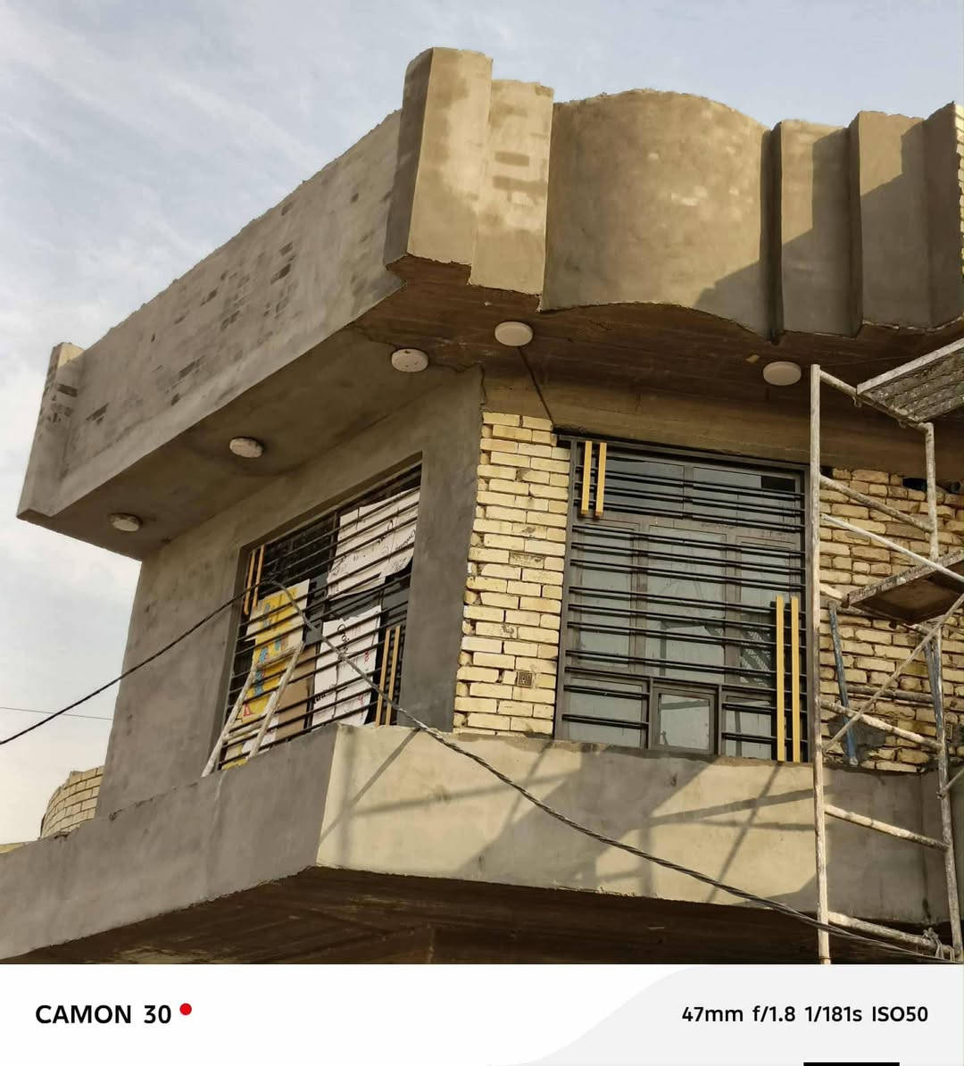 السلام عليكم اخوان
الباخ مضبوط شغلي درجه اولى 
الله يشهد علي  شغلي مضبوط حيل 
***********
اتصل وبلخدمه وهذا البخي كدامكم
