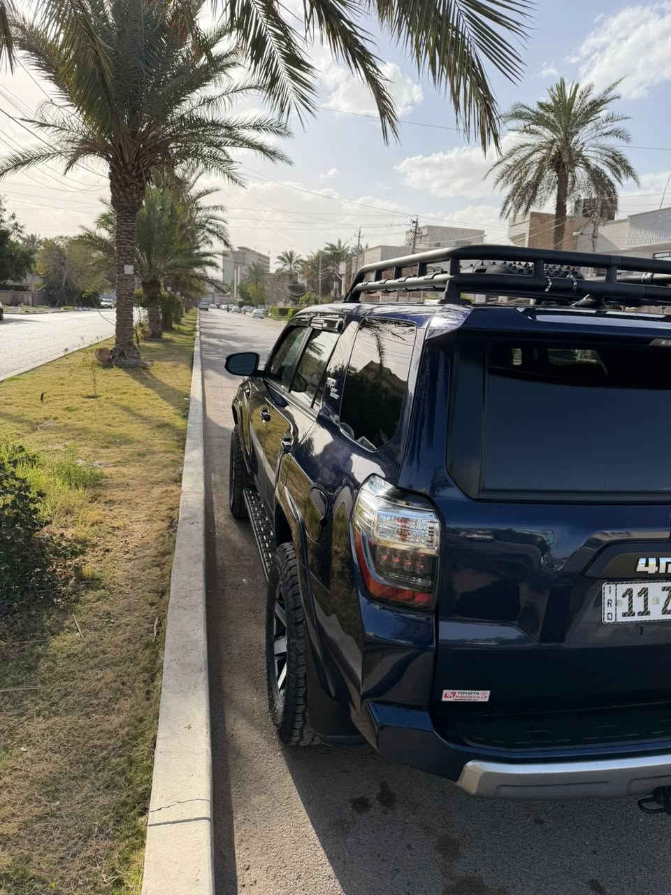 السلام عليكم 
موديل : 2022
TOYOTA  4RUNNER TRD Off Road 2022
~ تويوتا 4 رنر  لون نيلي كحلي 
~ وارد أمريكا  
~ محرك 6 سلندر  / V6 
~ مواصفات  TRD Off Road Prenium
~فول مواصفات 1/1
~فتحة ( سيلايت)
~بصمة 
~ دبل أكسل ( 4*4)
~ شاشة كبير  
~   كاميرة خلفية
~ كشن  جلدة كهربائية 
~ داخل اسود 
~تحديد سرعة 
~نظام ECO
~ حجم تايرات١٧ ويل بيلادي 
~ (  5 ) خمسة راكب 
~ ماشي 23 الف  ميل
~ سيارة بيها  
~ ايرباك ستيرن بردة طاكة 
~سيارة رقم بغداد باسمي تحويل ثاني يوم 
~ رقم شاصي  موجود في المنشور 
السياره بدون صبغ فقط بارد بدايه الجاملغ 

واتساب     : ***********
تلفون 📞 :***********
