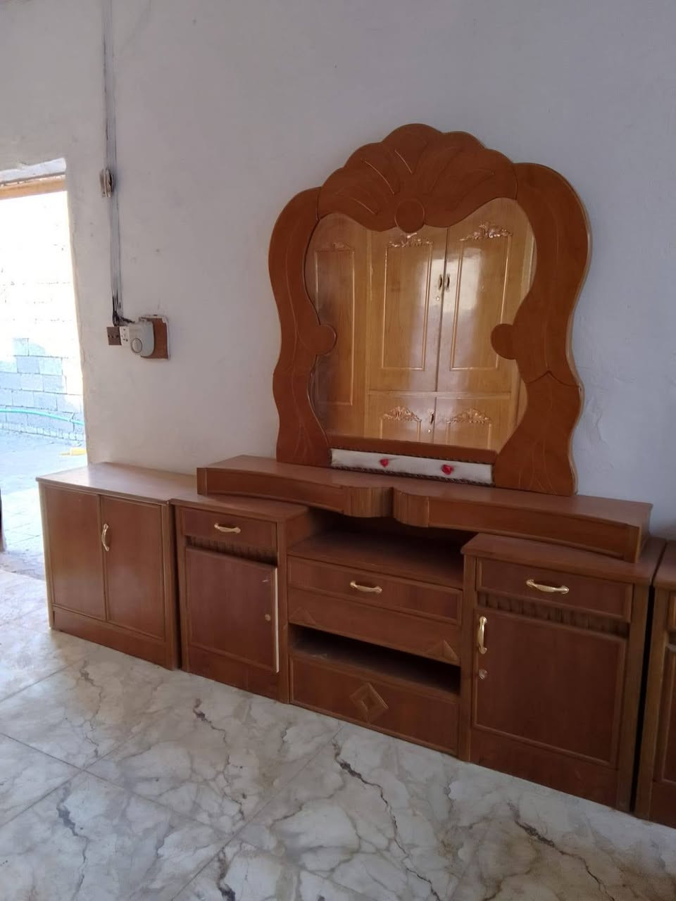 غرفة نوم كاملة ونضيفة السعر مليون و200وبيها مجال قليل


**إذا كنت صاحب هذا الإعلان وتريد حذفه لأي سبب، رجاءا أرسل رسالة إلى الدعم الفني**