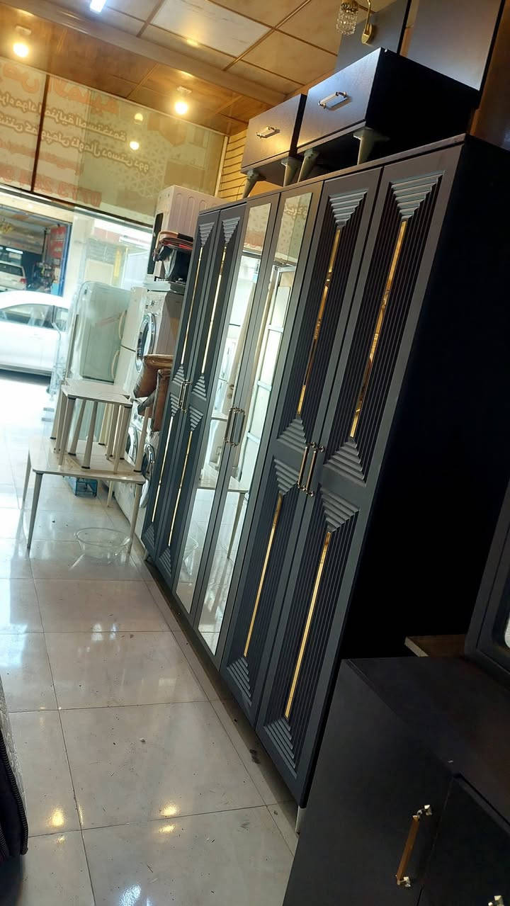 السلام عليكم ورحمة الله وبركاته طقم نوم البيع ستخدم شهر واحد العنوان أربيل هفلان للار***********
