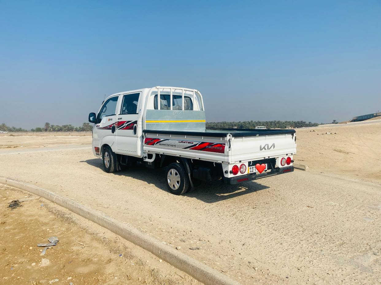 سلام عليكم  كيه موديل 2025 مكفو له كفاله عامه ماشيه 25الف رقم بغداد تحويل مباشر مكان بابل حله سياره خير من الله 
رقم ***********سعر 193 وبيه مجال
