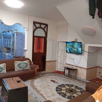 بيت • سبع قصور • ٢٥٠م