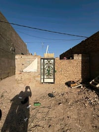 🔥بيت بناء قديم وتعبان ابيعك عرصه🔥  في منطقه الرضويه الاولى ع الشارع ال...