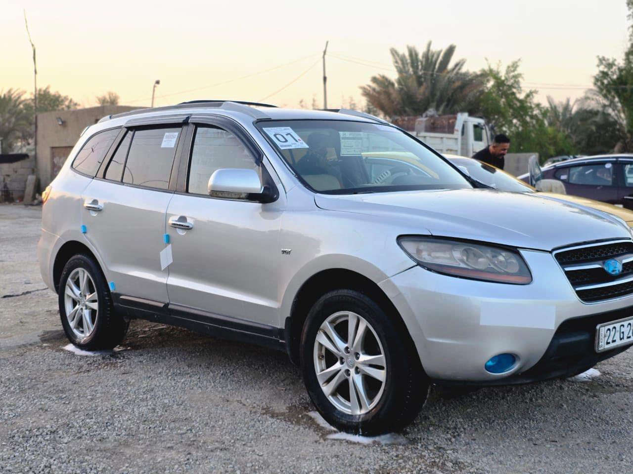 سلام وعليكم سنتافي ادوات ادوات ادوات (كصه جنطه ) السياره كاز اصل كير مكينه مكفولات حداده 80 بلميه متوم وكامل ارقام وسنويه. بيه حصه باي محطه تفوت تفول  بدي جديد دواخل جديده الشياره ما متعوبه حلوه وجديده 

مكان السياره بصره …..
السعر 55 وبيه مجال 
***********
