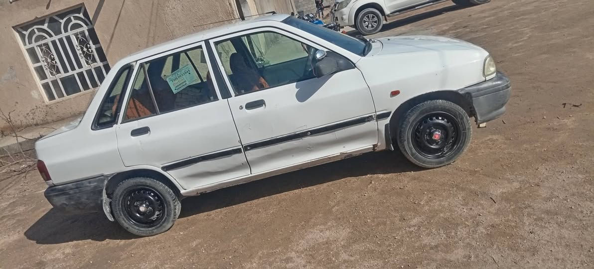 السلام عليكم سياره البيع 2012 مكفوله كفاله ماعده باردات قليل شواصي بلاد كير مكفول مكين خيط بخار قليل بدون تنقيص رقم نجف 32 وبيه مجال حك جيه    مكاني نجف براكيه ***********
