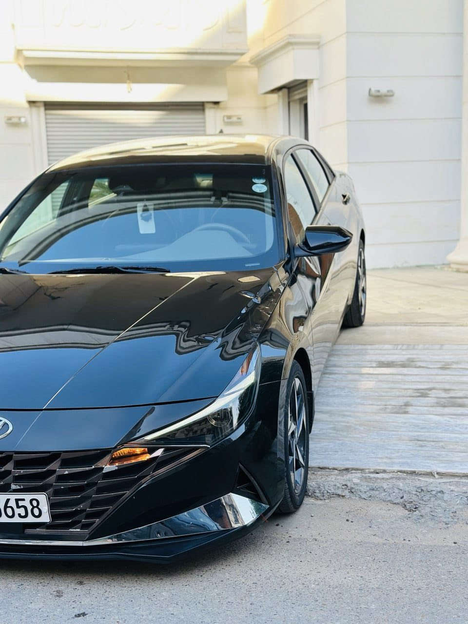 سلام عليكم
النترا  2023 
محرك 2000 دوش
لون  اسود فول عدا الفتحه
 رقم اربيل ( بأسمي شرط التحويل ) 
 امريكي حادثها    
جاملغ امامي+جاملغ خلفي وحافه البنيد شبر (  وصور الحادث موجوده ) السياره جديده على ايدي صارله سنه ونص اخذتها ماشيه 11 الف كيلو هسه ماشيه 20 

السعر 150 $  بيها مجال بسيط
مواصفات 
بصمه (بصمه تشغيل بصمه ابواب وصندوك وتشغيل عن بعد )
شاشه كبيره ديجيتال(الكتروني )
رادار امامي جانبي خلفي 
كاميرا دواره 
تحديد مسار وقيادة ذاتيه
انضمه قياده 
توقف ذاتي امامي _ خلفي ........
مانع انزلاق 
سايد بريك بصمه 
اوتو هولد 
تدفئه كشنات 
تحكمات ستيرن جهتين 
حساسات مري جانبيه 

مكاني بغداد الحريه
***********
