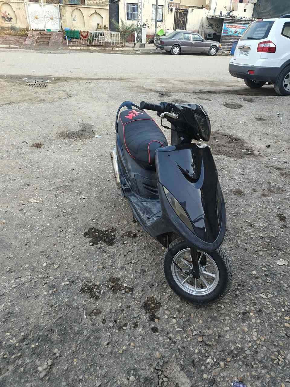 السلام عليكم ماكس عدله لبيع مكينه مزوده 55شلعه معدل 120دراجه قويه كلجات رياضي صالنصه صجميه بلديه وياله رياضي الدراجه نضافه مثل ما بصوره نضيفه سعر 750وبيه مجال قليل مكاني حي الوحده المو شراي لا يخابر ما متواجد عله النت هاذ رقمي ***********
