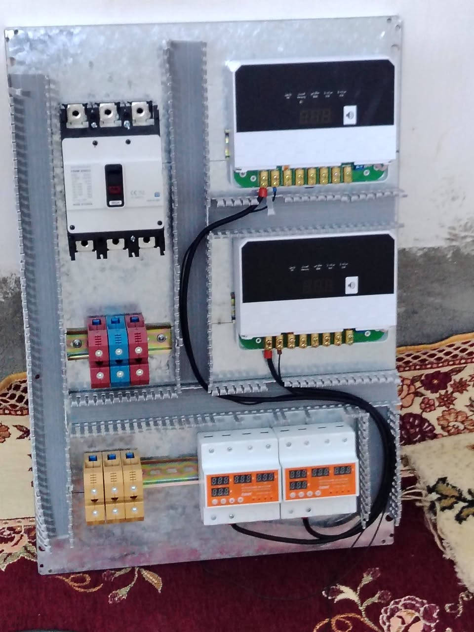 ⚡ الكهرباء مو مجال تجارب… خلّيها بيد أهلها
عبدالله الجبوري يقدّم لك شغل كهرباء منزلي بدقة وأمان

🔧 تصليح الأعطال المفاجئة
💡 تركيب إنارة حديثة
🛠️ تمديدات كاملة
⚡ صيانة لوحات كهرباء

🏠 راحة بالك تهمّنا
📍 موقع العمل داخل بغداد
📞 راسلنا الآن وخدمة فورية

***********
