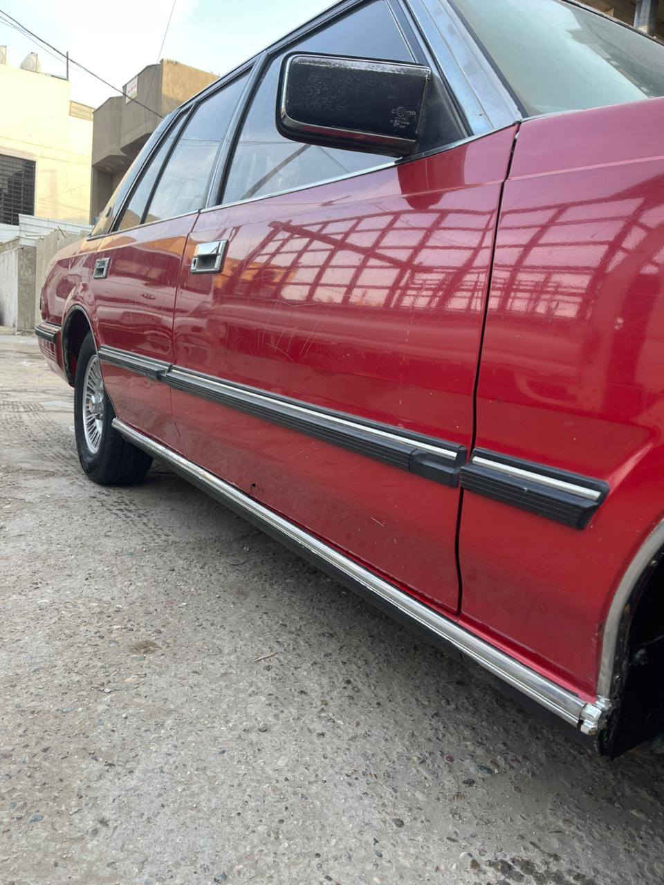 سلام عليكم سوبر ٨٤ لبيع محرك بطه ديلكو مكفوله كفاله عامه دواخل جديد تبريد مامي خلفي تخم تاير رقم ديالى انكليزي بسمي هزه جديده سعر ٧٠ مكان بغداد الحبيبه رقم الهاتف ***********
