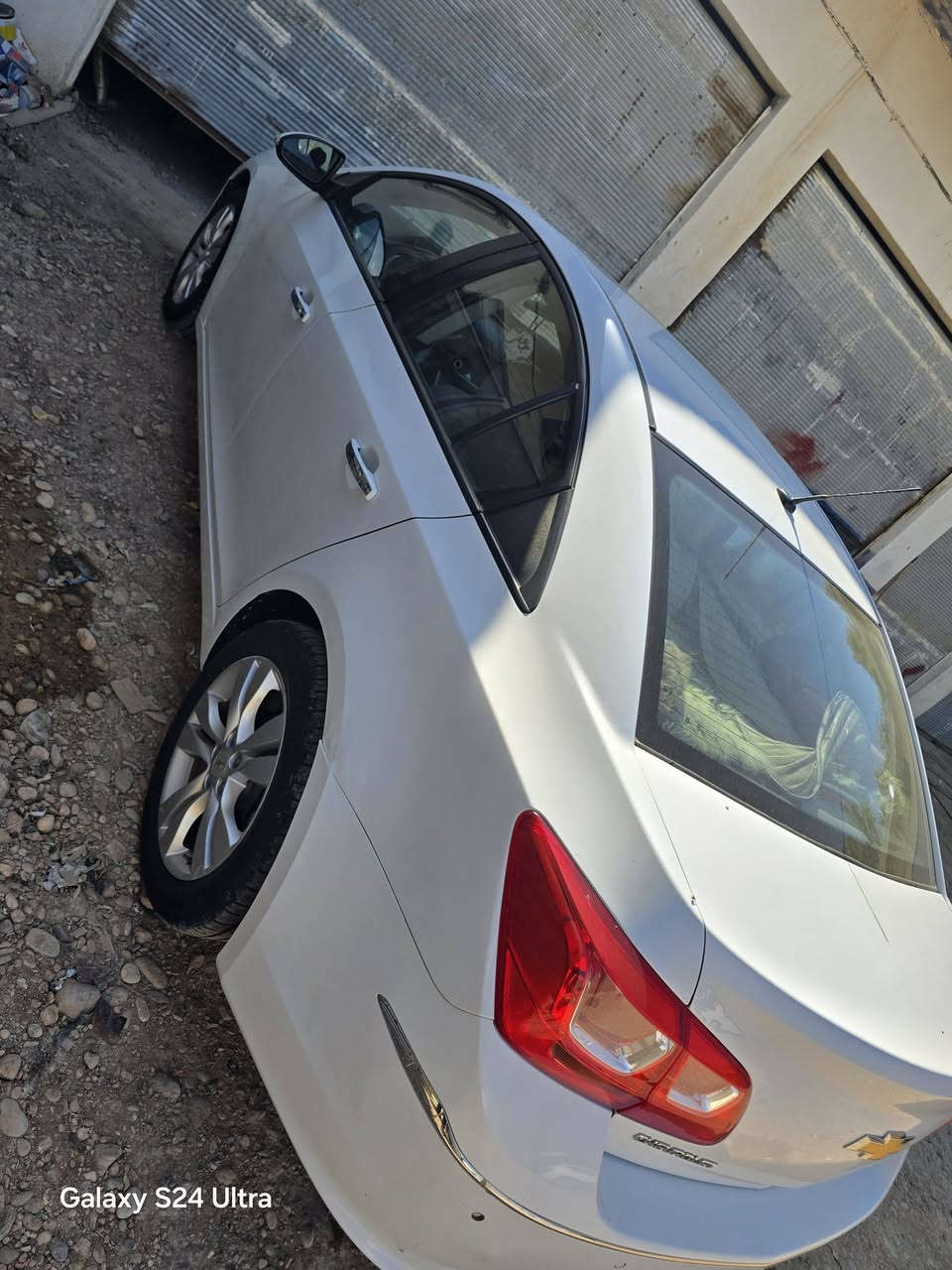 شوفر كروز خليجي موديل ٢٠١٦ مكينه ١٨٠٠ فول موصفات فتحه وبصمه والبوب بصمات الداخل لونين قبل شهرين مبدل مكينه 
بيها قطعتين صبغ مكان السياره ديالى بعقوبة الرقم *********** 
السعر 99$
