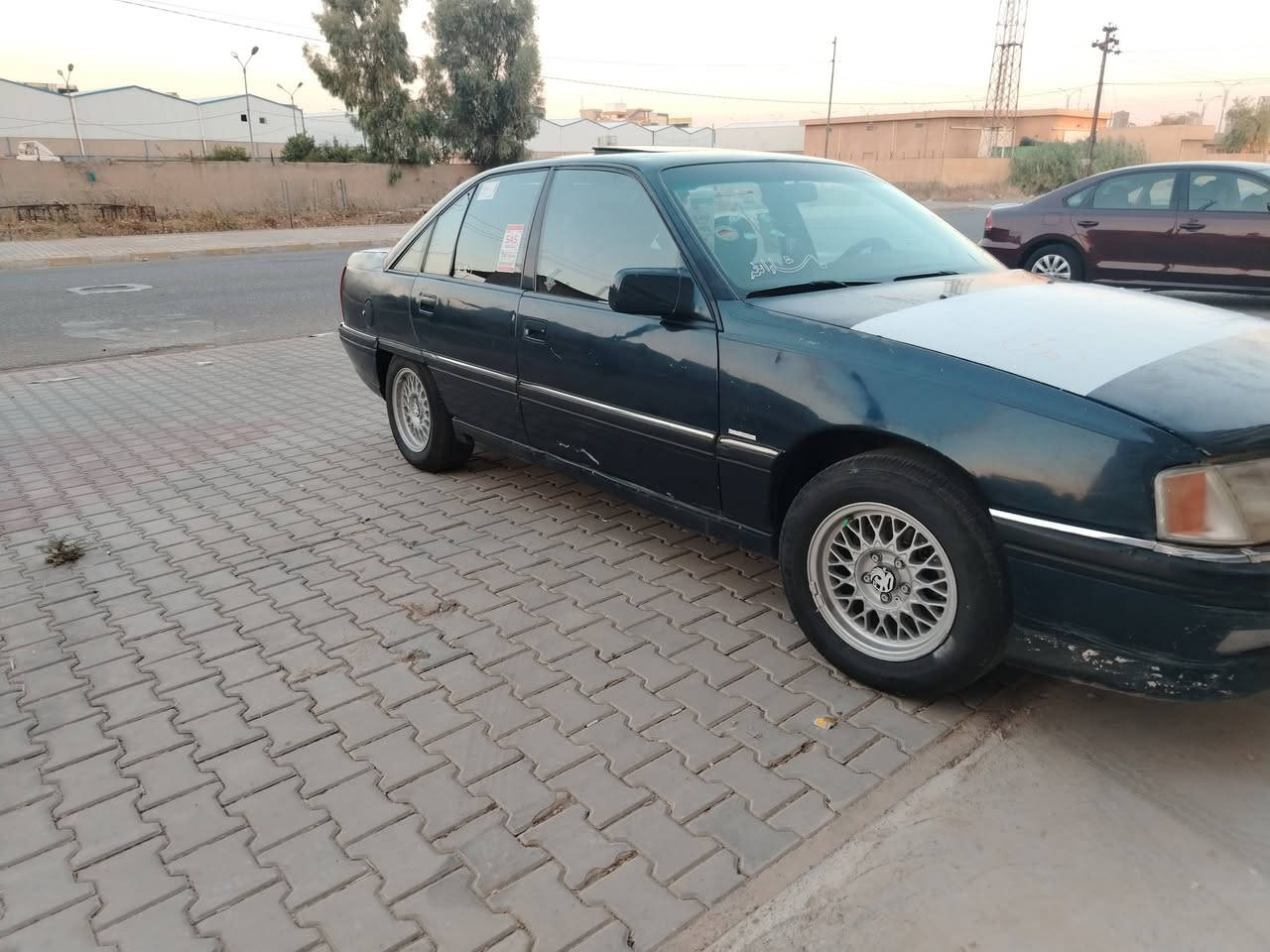 للبيع اوميكا موديل 1991 حجم 20  سيار شرط كير محرك شرط سيار بدون ضرار صدر كل شرط تحويل شرط رقم سليماني شرط تحويل وكال سيار جاهزه سلايد جام كهرابياي سعر 30.   ***********
