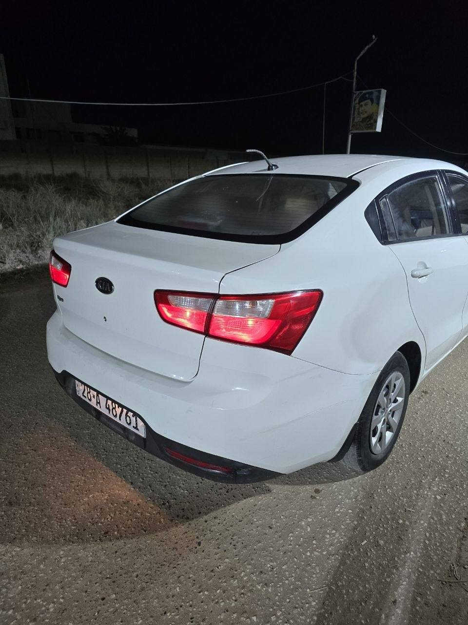 كياا ريو مديل 2013 سياره جاهزه من كلشي 
مكينه 1600 
تبريد شغال 
 بس باب السدر صبغ وجاملغ الوره بارد 
الباقي كلشي كفاله
سعرر 85 وبيه مجال  بسيط 
للاستفسار اكثر ***********
